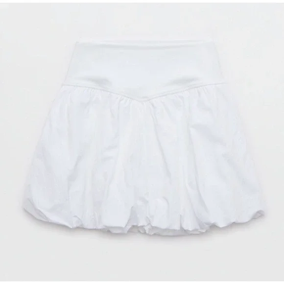 OFFLINE by Aerie Real Me Bubble Skort White Athletic Skirt Casual Mini Chic Med - Picture 5 of 6